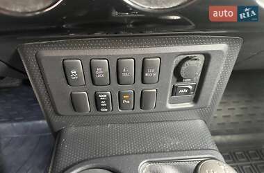 Позашляховик / Кросовер Toyota FJ Cruiser 2009 в 