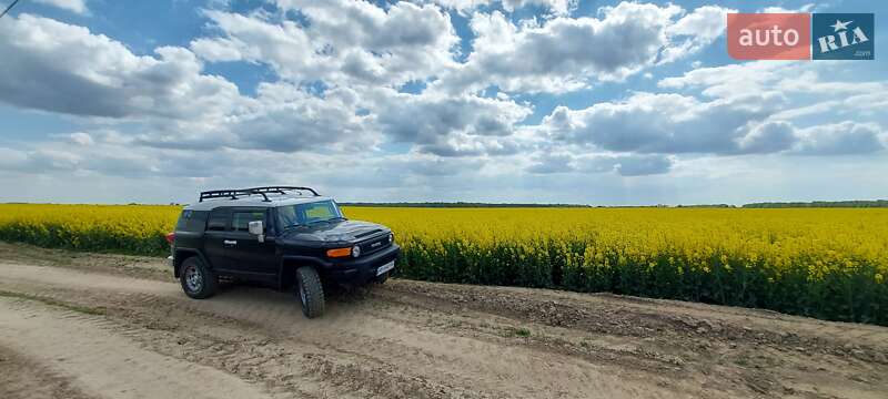 Позашляховик / Кросовер Toyota FJ Cruiser 2007 в Вінниці