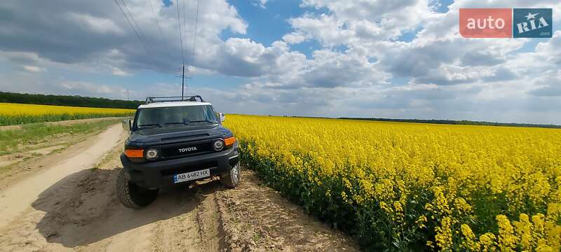 Позашляховик / Кросовер Toyota FJ Cruiser 2007 в Вінниці