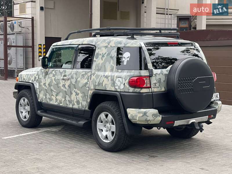 Внедорожник / Кроссовер Toyota FJ Cruiser 2006 в Одессе