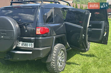 Позашляховик / Кросовер Toyota FJ Cruiser 2008 в 