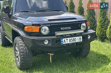 Позашляховик / Кросовер Toyota FJ Cruiser 2008 в 