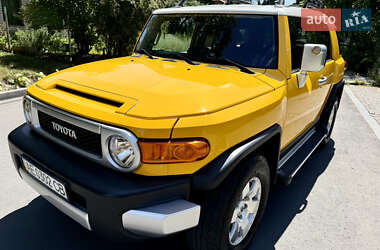 Позашляховик / Кросовер Toyota FJ Cruiser 2007 в Дніпрі