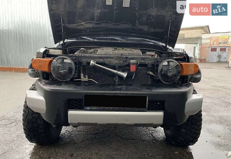 Внедорожник / Кроссовер Toyota FJ Cruiser 2006 в Ужгороде
