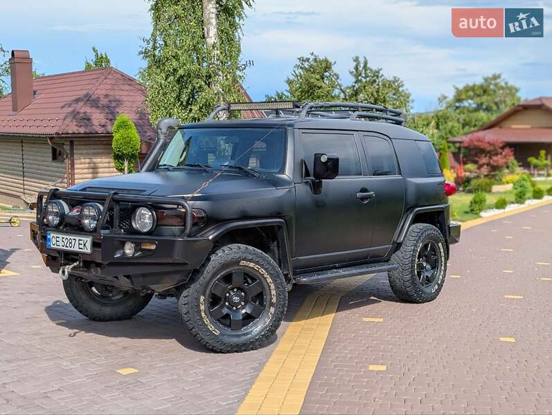 Внедорожник / Кроссовер Toyota FJ Cruiser 2007 в Ивано-Франковске