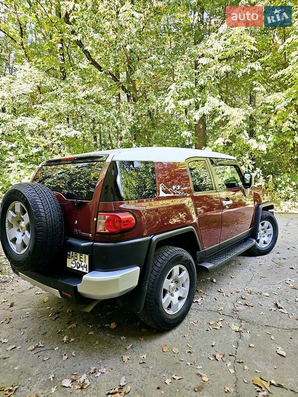 Внедорожник / Кроссовер Toyota FJ Cruiser 2008 в Тульчине фото 15 Внедорожник / Кроссовер Toyota FJ Cruiser 2008 в Тульчине