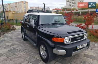 Позашляховик / Кросовер Toyota FJ Cruiser 2007 в Львові