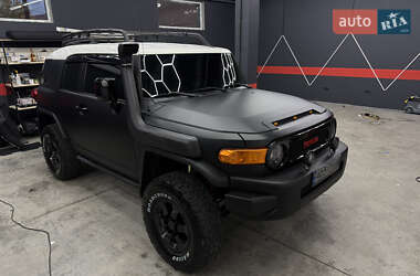 Внедорожник / Кроссовер Toyota FJ Cruiser 2006 в Ужгороде