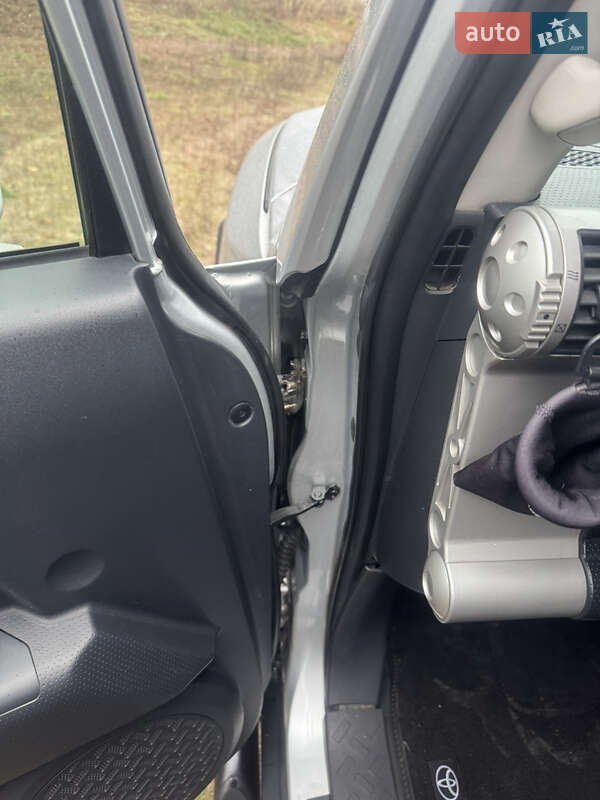 Внедорожник / Кроссовер Toyota FJ Cruiser 2008 в Киеве