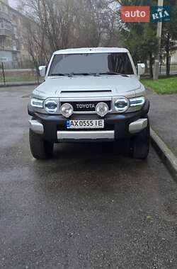 Внедорожник / Кроссовер Toyota FJ Cruiser 2006 в Харькове