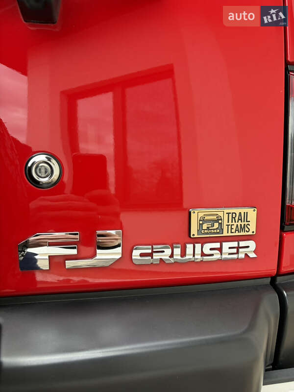 Позашляховик / Кросовер Toyota FJ Cruiser 2012 в Мукачевому фото 16 Позашляховик / Кросовер Toyota FJ Cruiser 2012 в Мукачевому