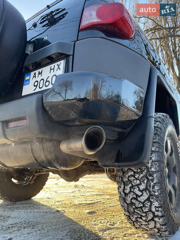 Позашляховик / Кросовер Toyota FJ Cruiser 2007 в Житомирі