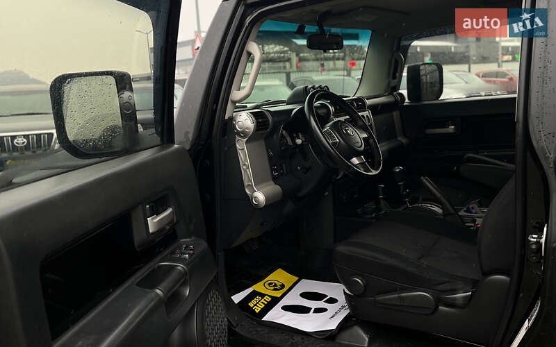 Внедорожник / Кроссовер Toyota FJ Cruiser 2007 в Мукачево