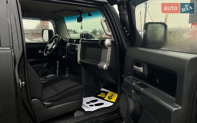 Внедорожник / Кроссовер Toyota FJ Cruiser 2007 в Мукачево