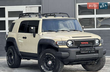Внедорожник / Кроссовер Toyota FJ Cruiser 2010 в Мукачево