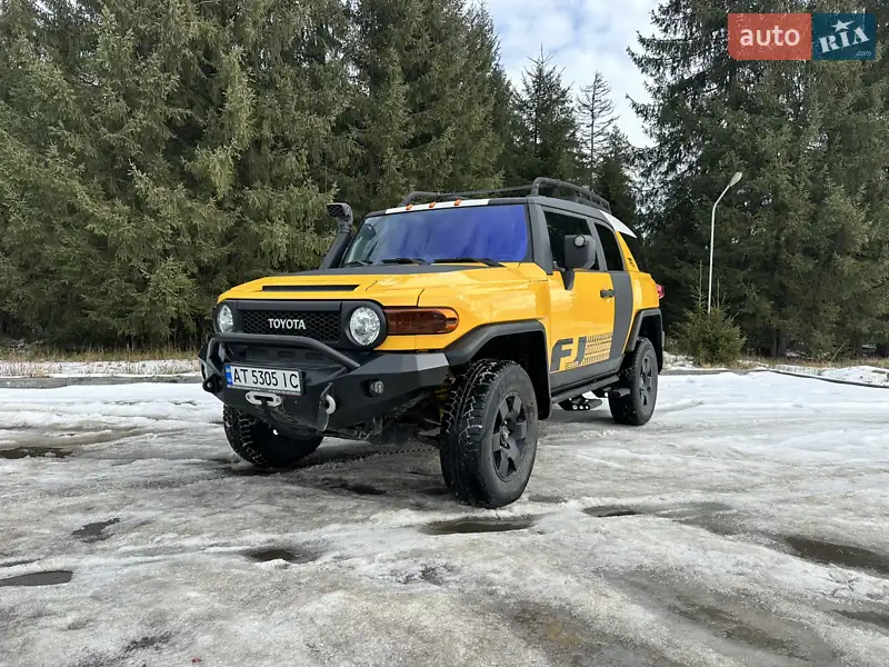 Toyota FJ Cruiser