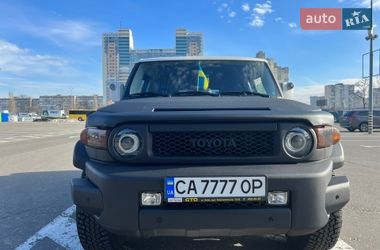 Внедорожник / Кроссовер Toyota FJ Cruiser 2007 в Киеве