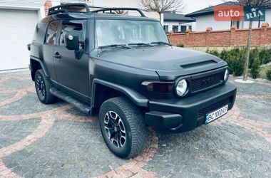 Позашляховик / Кросовер Toyota FJ Cruiser 2008 в Львові
