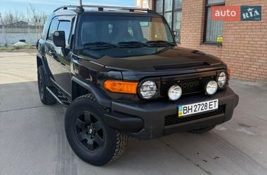 Внедорожник / Кроссовер Toyota FJ Cruiser 2008 в Измаиле