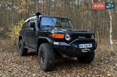 Внедорожник / Кроссовер Toyota FJ Cruiser 2008 в Киеве