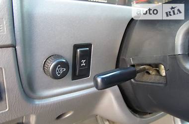 Внедорожник / Кроссовер Toyota Fortuner 2001 в 