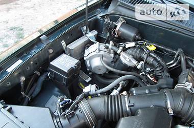 Внедорожник / Кроссовер Toyota Fortuner 2001 в 