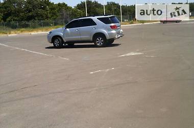 Внедорожник / Кроссовер Toyota Fortuner 2008 в 