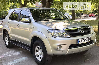 Внедорожник / Кроссовер Toyota Fortuner 2007 в Белой Церкви