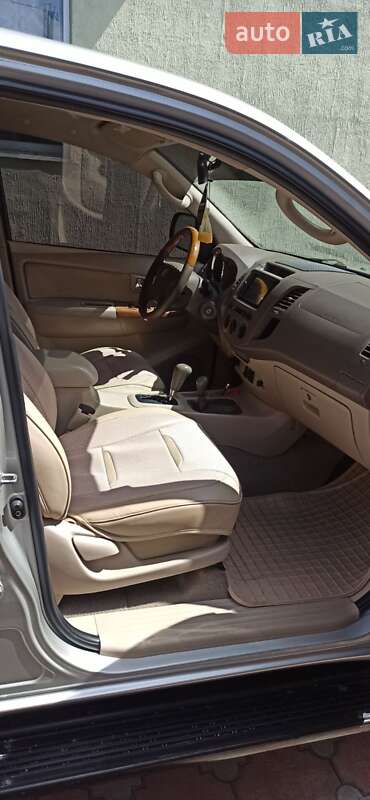 Внедорожник / Кроссовер Toyota Fortuner 2007 в Василькове