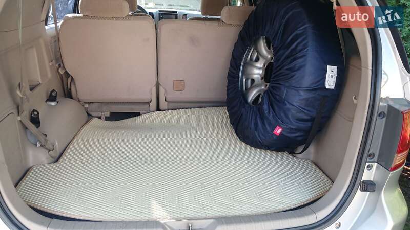 Внедорожник / Кроссовер Toyota Fortuner 2006 в Сумах