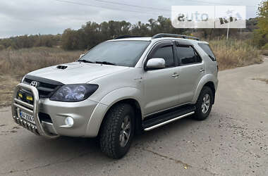 Внедорожник / Кроссовер Toyota Fortuner 2007 в Харькове