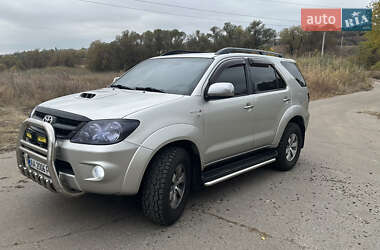 Внедорожник / Кроссовер Toyota Fortuner 2007 в Харькове