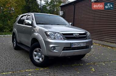 Позашляховик / Кросовер Toyota Fortuner 2008 в Одесі