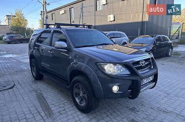 Позашляховик / Кросовер Toyota Fortuner 2006 в Львові