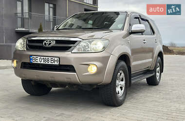 Внедорожник / Кроссовер Toyota Fortuner 2005 в Одессе