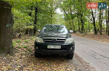 Позашляховик / Кросовер Toyota Fortuner 2006 в Києві