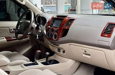 Внедорожник / Кроссовер Toyota Fortuner 2007 в Днепре