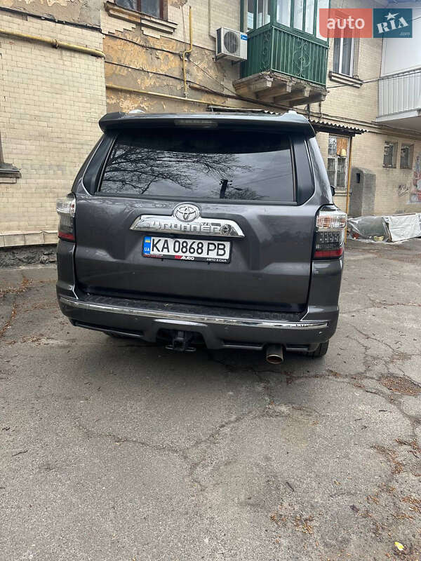 Внедорожник / Кроссовер Toyota Fortuner 2014 в Киеве