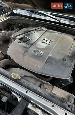 Внедорожник / Кроссовер Toyota Fortuner 2007 в 