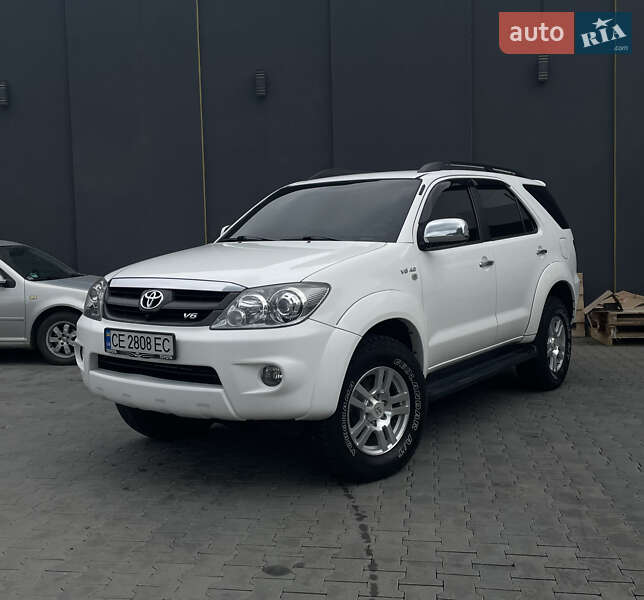 Toyota Fortuner 2007