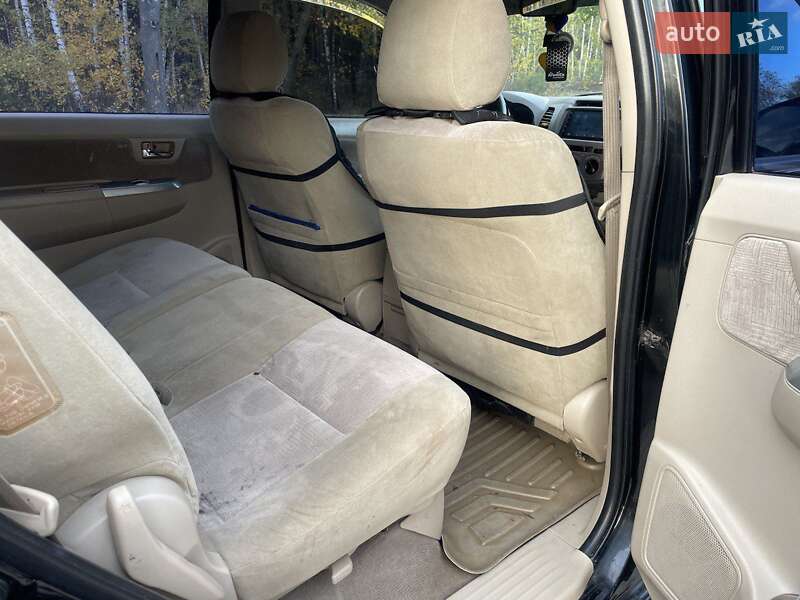 Позашляховик / Кросовер Toyota Fortuner 2005 в Лебедині фото 14 Позашляховик / Кросовер Toyota Fortuner 2005 в Лебедині