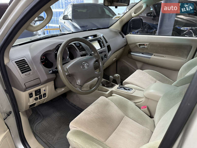 Внедорожник / Кроссовер Toyota Fortuner 2007 в Одессе