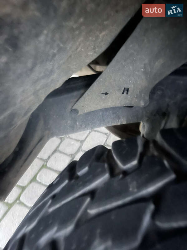 Внедорожник / Кроссовер Toyota Fortuner 2006 в Львове фото 11 Внедорожник / Кроссовер Toyota Fortuner 2006 в Львове