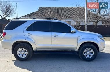 Внедорожник / Кроссовер Toyota Fortuner 2006 в Харькове