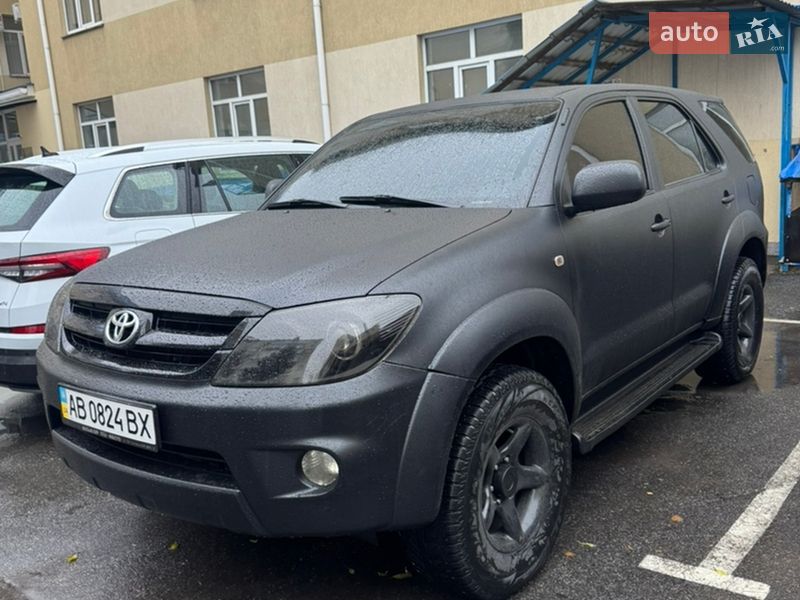 Внедорожник / Кроссовер Toyota Fortuner 2007 в Виннице фото 3 Внедорожник / Кроссовер Toyota Fortuner 2007 в Виннице
