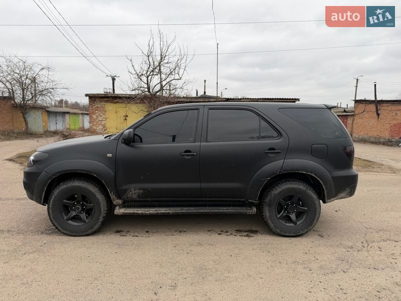 Внедорожник / Кроссовер Toyota Fortuner 2007 в Виннице фото 13 Внедорожник / Кроссовер Toyota Fortuner 2007 в Виннице