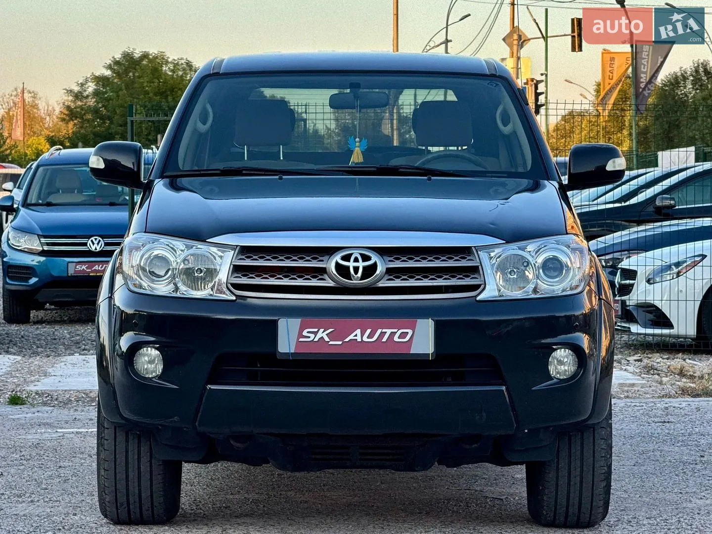 2010 Toyota Fortuner - мініатюра 61