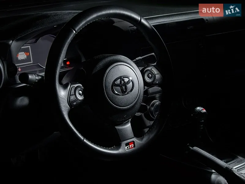 Toyota GR86 2023 VIN JF1ZNBE12P9762134 фото оголошення 2 з 107