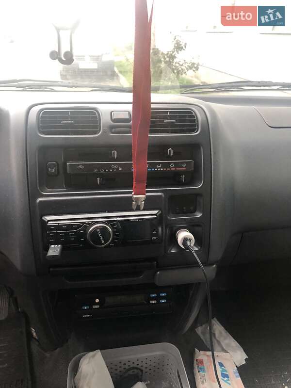 Мікровен Toyota Grand Hiace 2003 в Києві