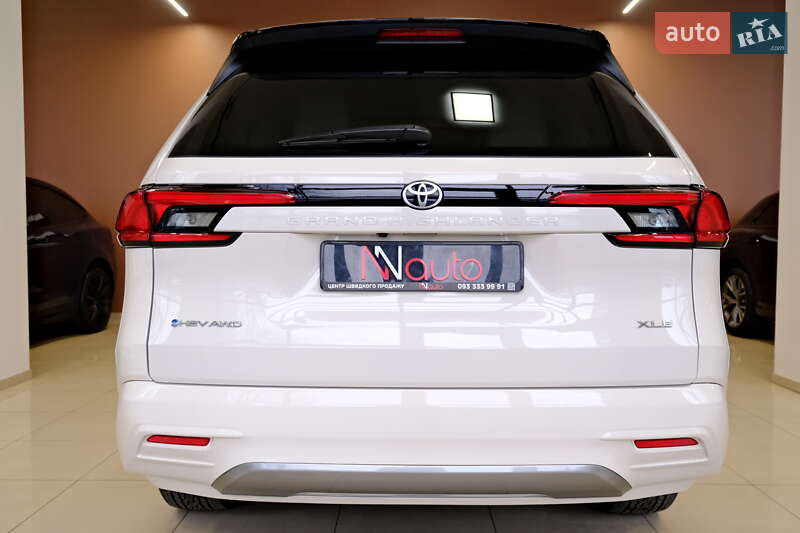 Позашляховик / Кросовер Toyota Grand Highlander 2023 в Одесі